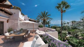 Apartment with stunning Views in near Puerto Banus