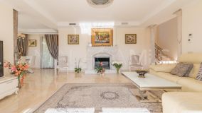 Villa en venta en Hacienda las Chapas, Marbella Este