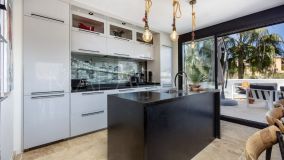 Apartment for sale in Nueva Andalucia, Marbella