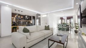 Appartement rez de chaussée for sale in Nueva Andalucia, Marbella