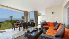 Ground Floor Apartment for sale in Cabopino, Marbella East