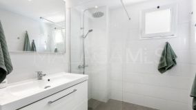 Lägenhet for sale in Nueva Andalucia, Marbella