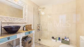 Apartment for sale in Nueva Andalucia, Marbella