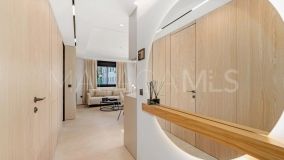 Apartment for sale in Nueva Andalucia, Marbella