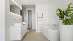 Villa for sale in Benahavis