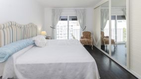 Ático en venta en Jardines del Puerto, Marbella - Puerto Banus