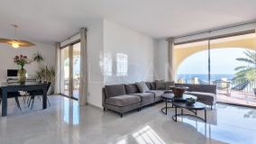 Villa for sale in Buenas Noches, Estepona West