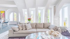 Radhus for sale in Marbella Golden Mile