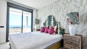 Lägenhet for sale in Los Altos de los Monteros, Marbella Öst