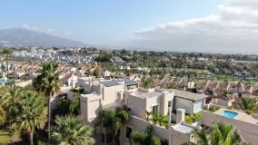 Apartamento en venta en El Paraiso, Estepona Este