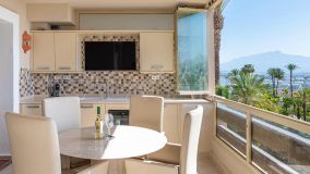 Apartamento en venta en El Paraiso, Estepona Este