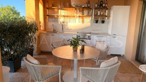 Ground Floor Apartment for sale in Hacienda del Señorio de Cifuentes, Benahavis