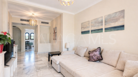 Lägenhet for sale in Hacienda del Sol, Estepona Öst