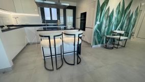 Apartment for sale in Estepona East