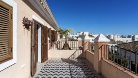 Marbella Ciudad, pareado con 10 dormitorios en venta