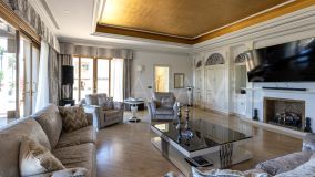 Villa for sale in El Paraiso, Estepona Öst