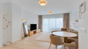 Apartamento en venta en Nueva Andalucia, Marbella