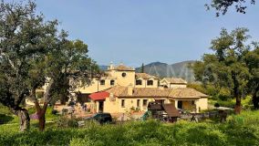 Herrenhaus zu verkaufen in Las Chapas, Marbella Ost