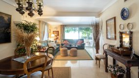 Appartement rez de chaussée for sale in Dominion Beach, Estepona Est