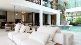 Villa for sale in Marbella Golden Mile