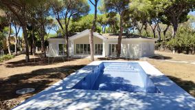 Villa for sale in Las Chapas, Marbella Öst
