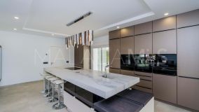 Villa en venta en Atalaya Golf, Estepona Este