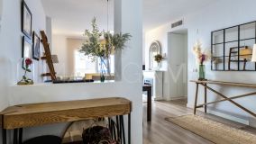 Lägenhet for sale in Nueva Andalucia, Marbella