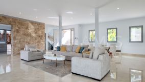 Villa zu verkaufen in Los Arqueros, Benahavis