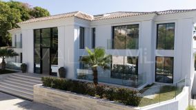 Villa for sale in La Quinta, Benahavis