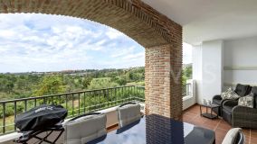 Apartamento en venta en Benahavis