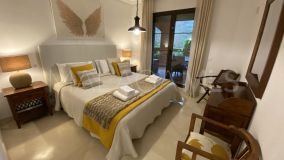 Markplanslägenhet for sale in Los Arqueros, Benahavis