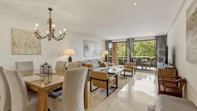 Erdgeschosswohnung zu verkaufen in Los Arqueros, Benahavis