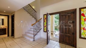 Villa for sale in Los Arqueros, Benahavis