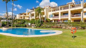 Lägenhet for sale in Los Arqueros, Benahavis