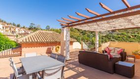 Apartment for sale in Los Arqueros, Benahavis