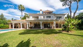 Villa for sale in Paraiso Barronal, Estepona Öst
