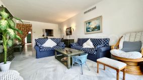 Ground floor apartment in Alhambra del Mar for sale