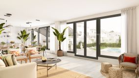 Apartamento planta baja con 3 dormitorios en venta en Velez Malaga