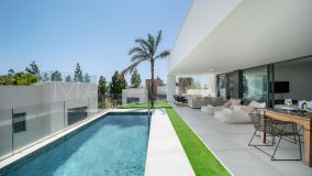 Tvåvåningslägenhet for sale in Cabopino, Marbella Öst