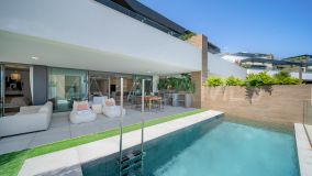 Tvåvåningslägenhet for sale in Cabopino, Marbella Öst