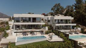Villa en venta en Aloha Hill Club, Nueva Andalucia