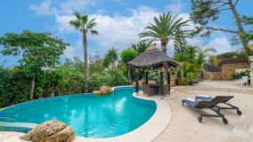 Villa for sale in Elviria, Marbella East