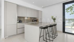 Villa for sale in Cabopino, Marbella East