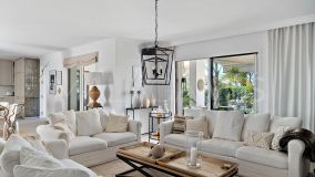 Radhus for sale in Alcores del Golf, Nueva Andalucia