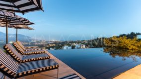 Villa en venta en La Mairena, Marbella Este