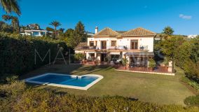 Villa for sale in Los Flamingos Golf, Benahavis
