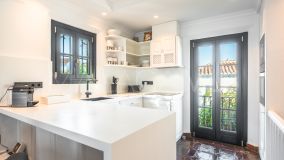 Reihenhaus zu verkaufen in Las Lomas del Marbella Club, Marbella Goldene Meile