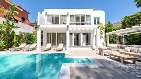 Villa en venta en Las Brisas, Nueva Andalucia