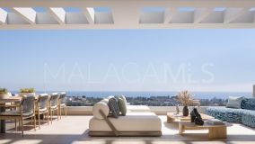 Apartment for sale in New Golden Mile, Estepona East