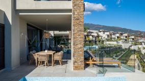 Villa for sale in Benahavis